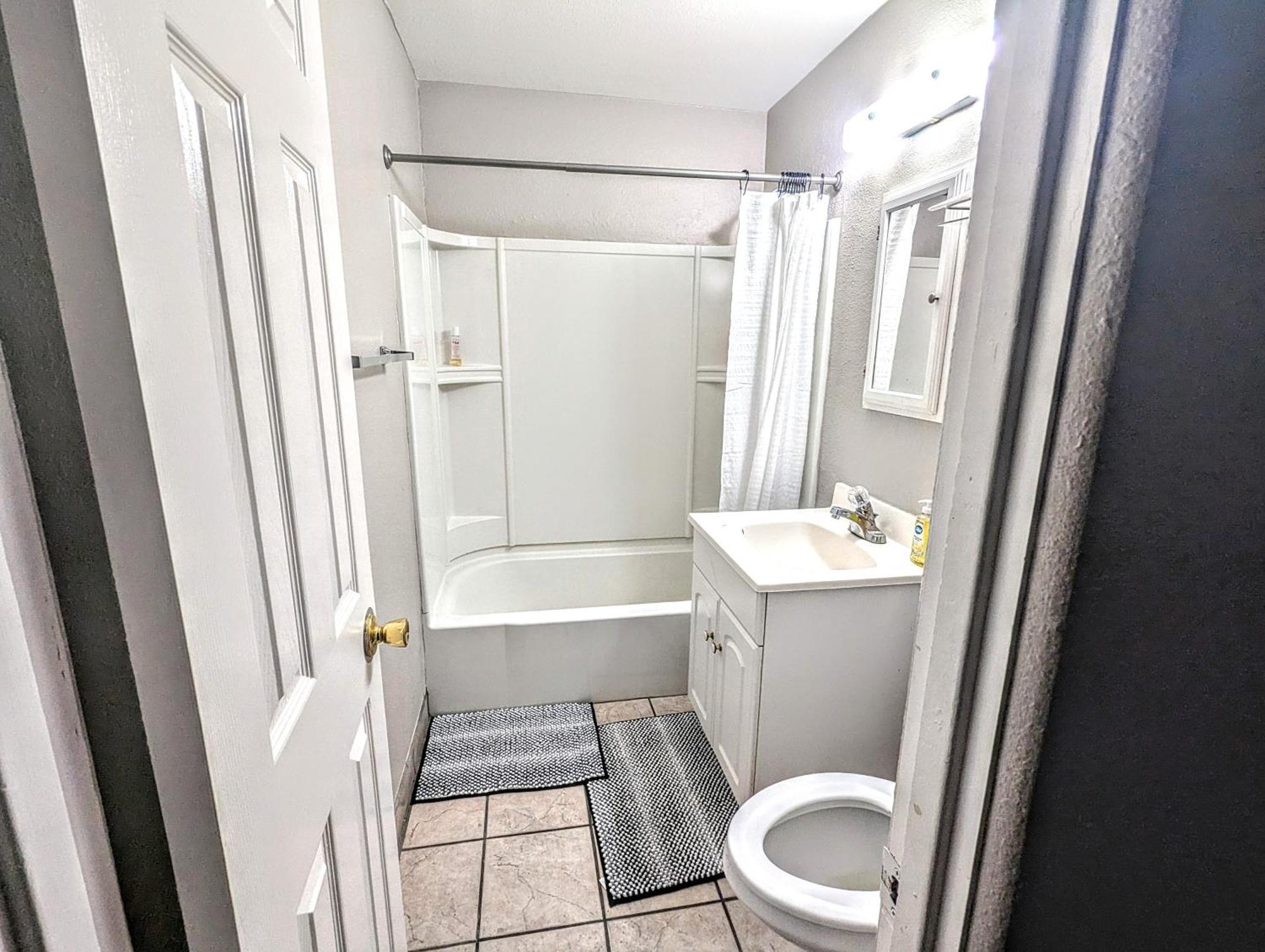 Private In Phoenix, Az * Tempe